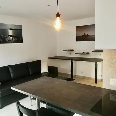 Grand Standing Avec Terrasse Et Parking Apartman