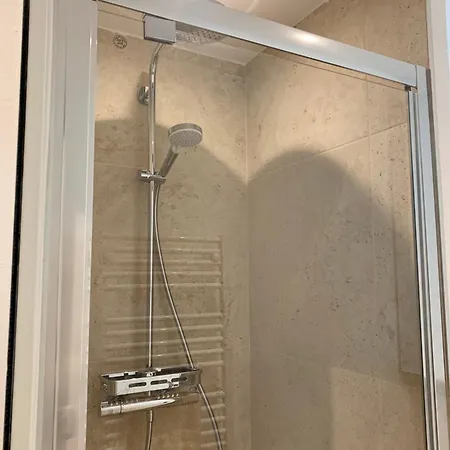 Grand Standing Avec Terrasse Et Parking *