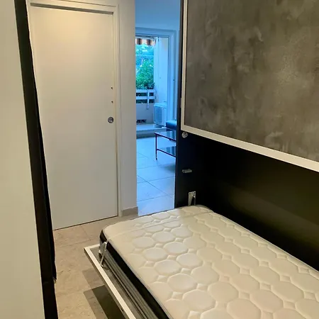 Grand Standing Avec Terrasse Et Parking Daire *